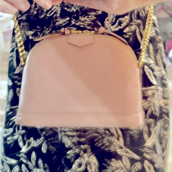 Louis Vuitton Alma Epi Pink Shoulder Crossbody Chain Bag Ballerine Rose Mini - Picture 9 of 11